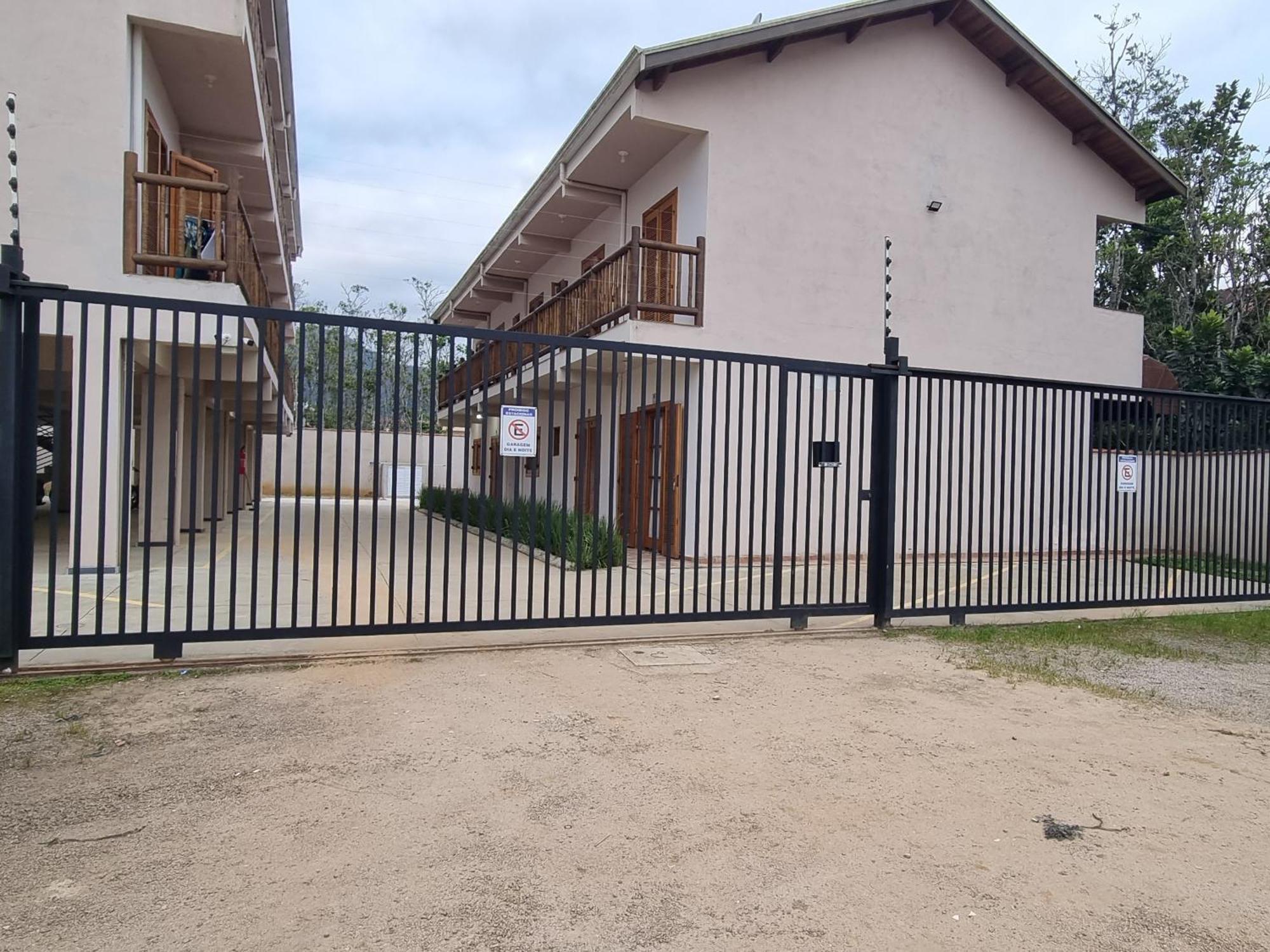 Kitnet Aconchegante Praia De Maranduba Apartman Ubatuba Kültér fotó